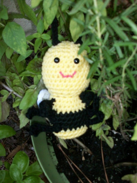 honey bee soft toy