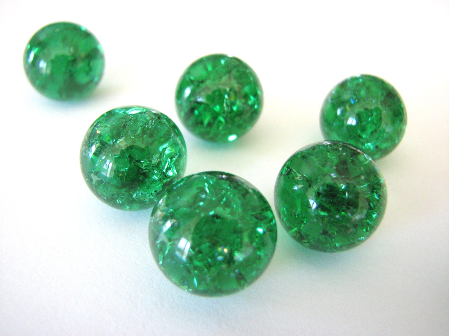 16mm Emerald Green Crackled Glass Marbles 10 by theglassconnection