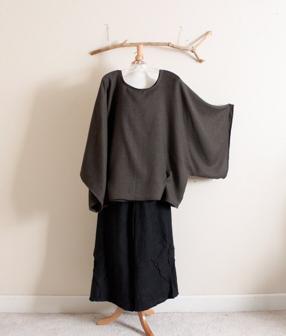 over size herringbone wool kimono wide sleeve top with folds