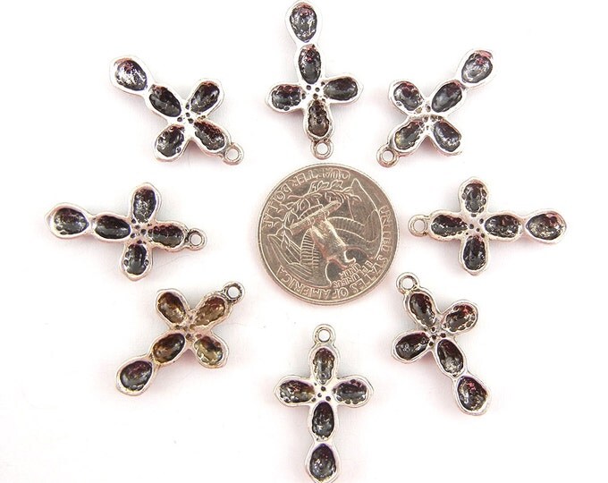 Set of 8 Small Antique Silver-tone Cross Charms – Set B