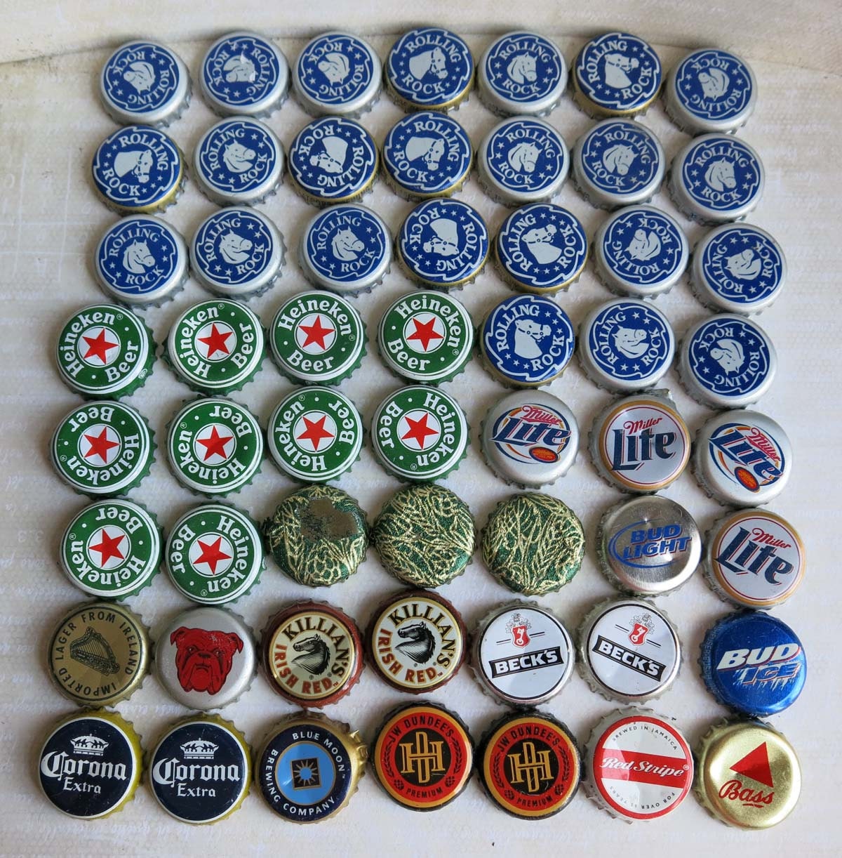 Beer Bottle Caps Lot of 90 Repurpose Salvage