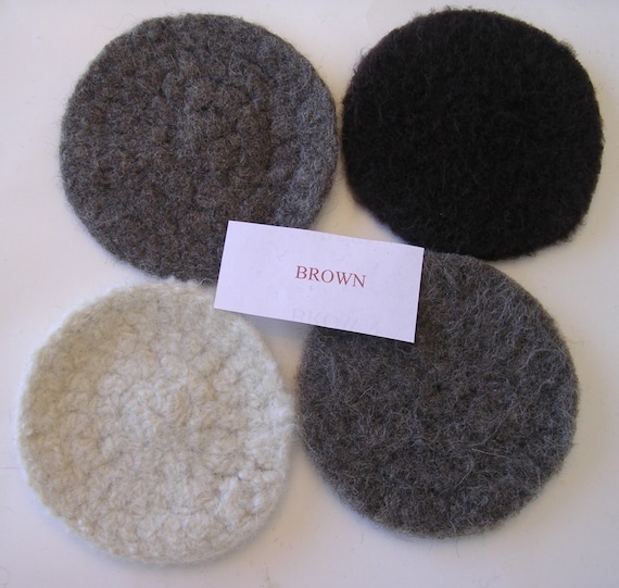 50 % -" MAYSALE"code,4 Coasters Hand Knitted and Felted wool in many colors, SET OF 4