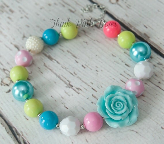 Girls Chunky Necklace, Girls Bubblegum Chunky Necklace, Girls Chunky Bubble Gum Necklace, Easter Chunky Necklace, toddler necklace. by ThinkPinkBows