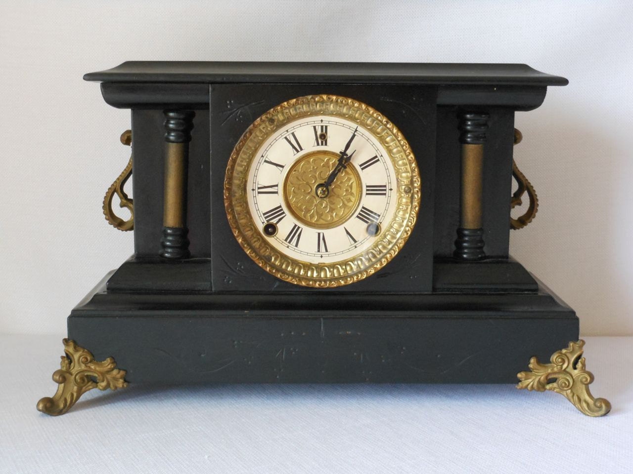 Antique Mantle Clock by Wm. L Gilbert Co. by 2cool2toss on Etsy