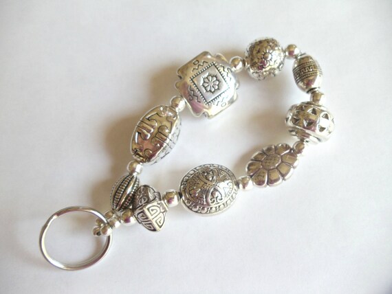 Beaded stretchy chunky bracelet key chain Silver