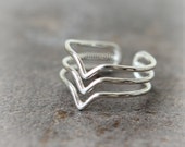 Triple line Chevron Ring in sterling silver / adjustable ring