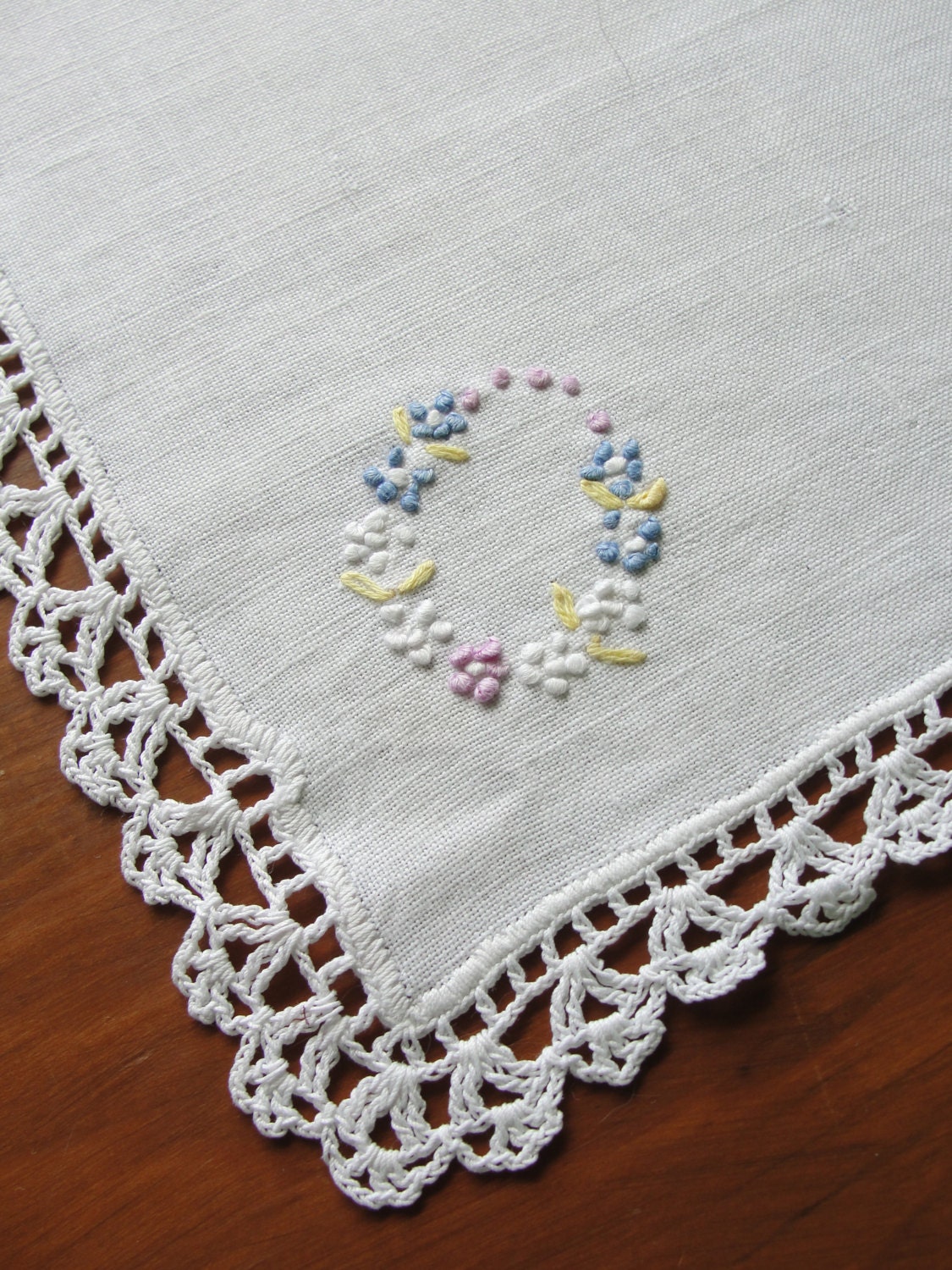Vintage Dresser Scarf with Hand Embroidery by ThreeVintageLadies
