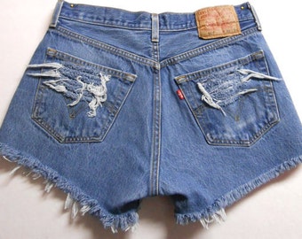 Levis High Waisted Shorts Waist 30 inches