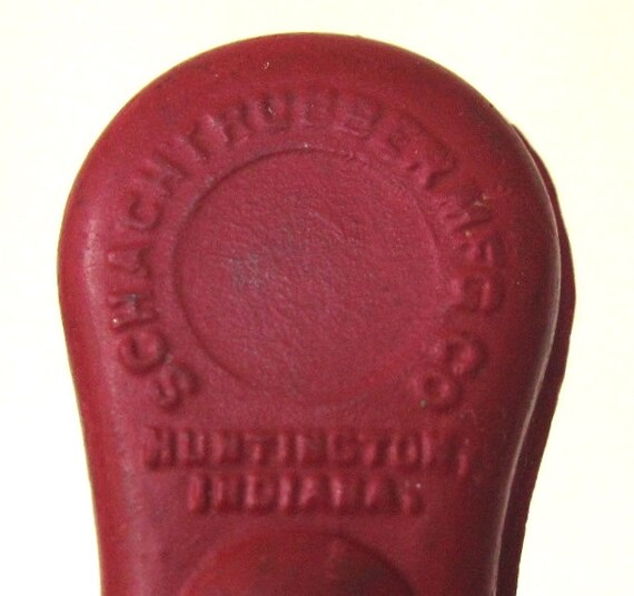 Daisy Plate Scraper Rubber Spatula Schacht Rubber Mfg Butter