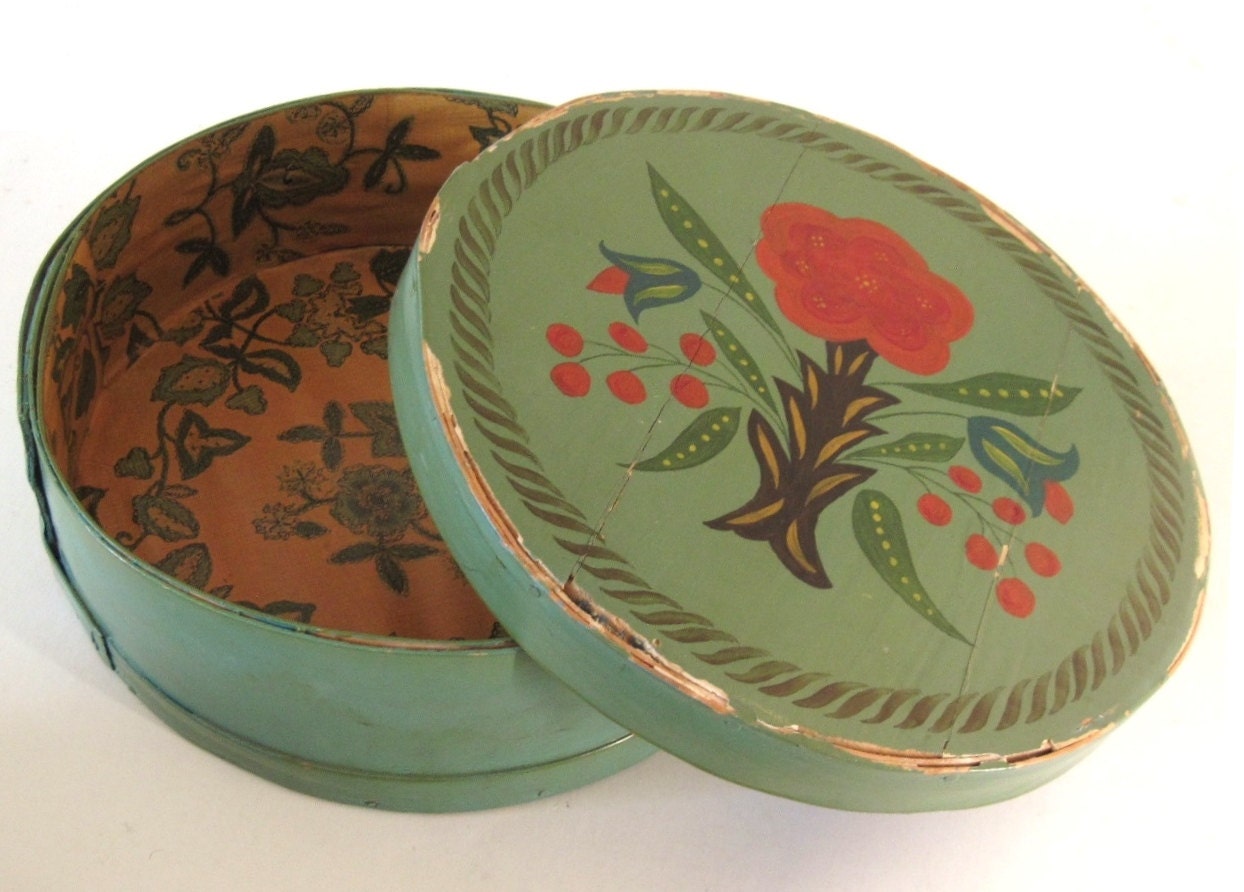 Antique Tole Painted Wooden Cheese Box Round by LaurasLastDitch