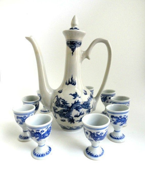 Japanese Porcelain Colbalt Blue Dragon Sake/Wine/Tea Stem Set