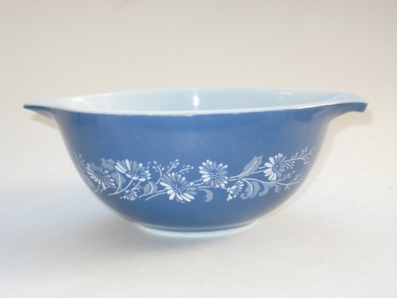 Pyrex 442 Blue COLONIAL MIST / CORNFLOWER Cinderella by ModandMore