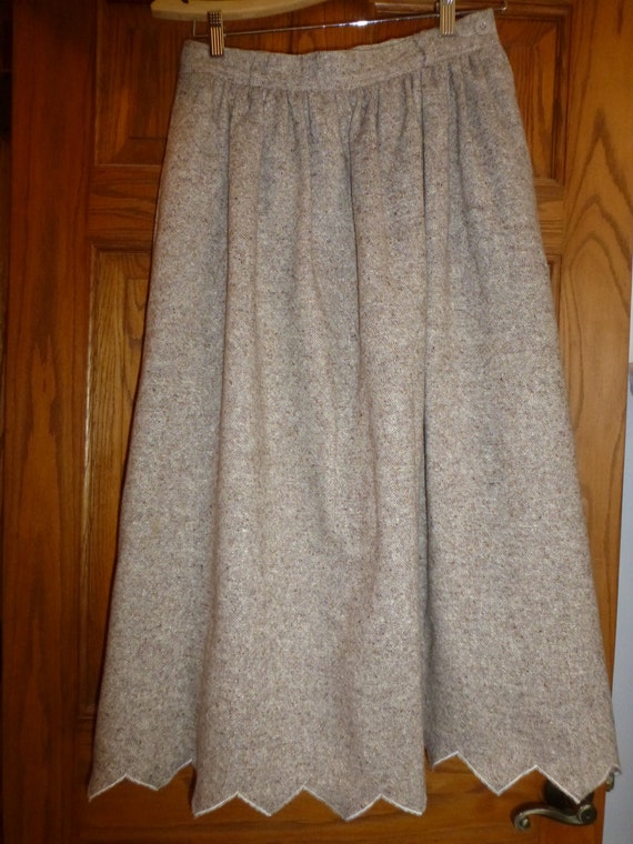 Vintage ESCADA Brown Tweed Skirt Ca. Early by HEARTFELTFAVORITES