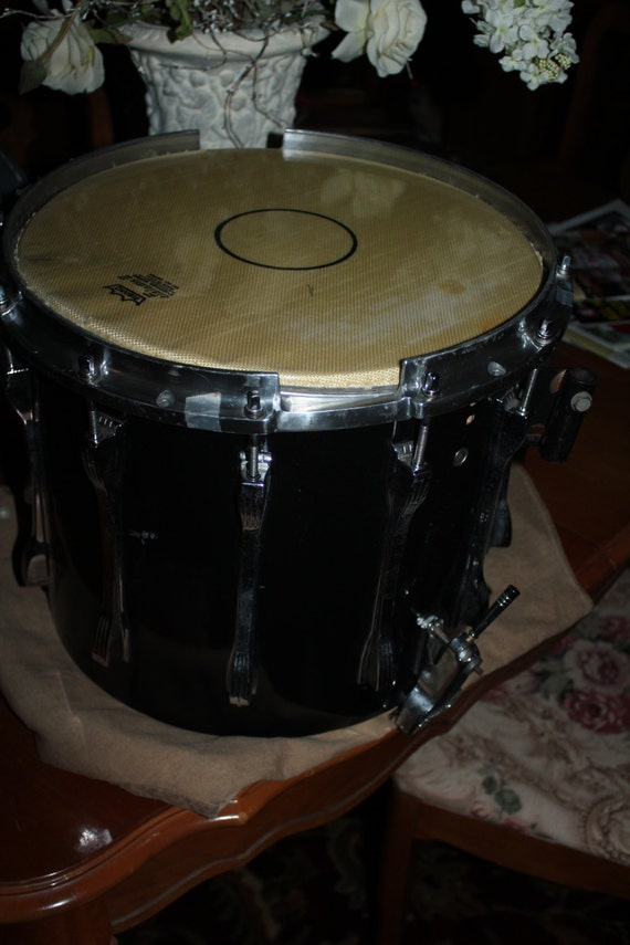 Ludwig Classic Marching Band Snare 12 Lug