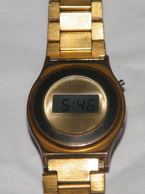 texas instruments lcd quartz watch