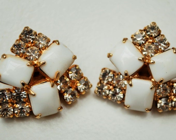 Rhinestone Clip on Earrings - White Milk glass - Mid century