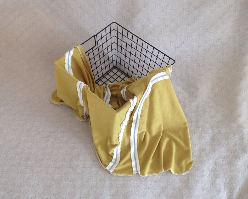 Huge Stretchy Baby Swaddling Blanket. Chartreuse with