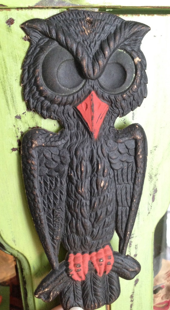 Vintage Halloween Owl German Embossed Die Cut Circa 1920s