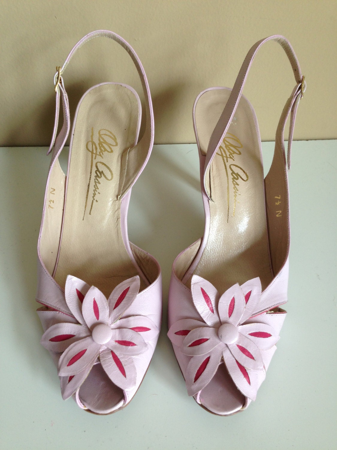 Vintage 1980’s light pink leather Oleg Cassini heels sandals shoes 7N ...