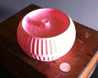 Our "April Showers Brings May Flowers" Dusting Bowl