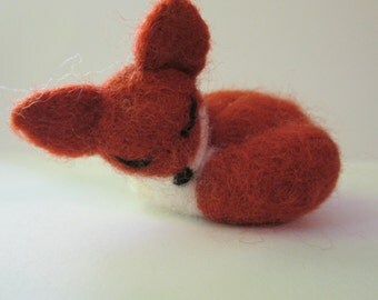 Fox brooch handmade beautiful cute curled up fox needle felted red fox 