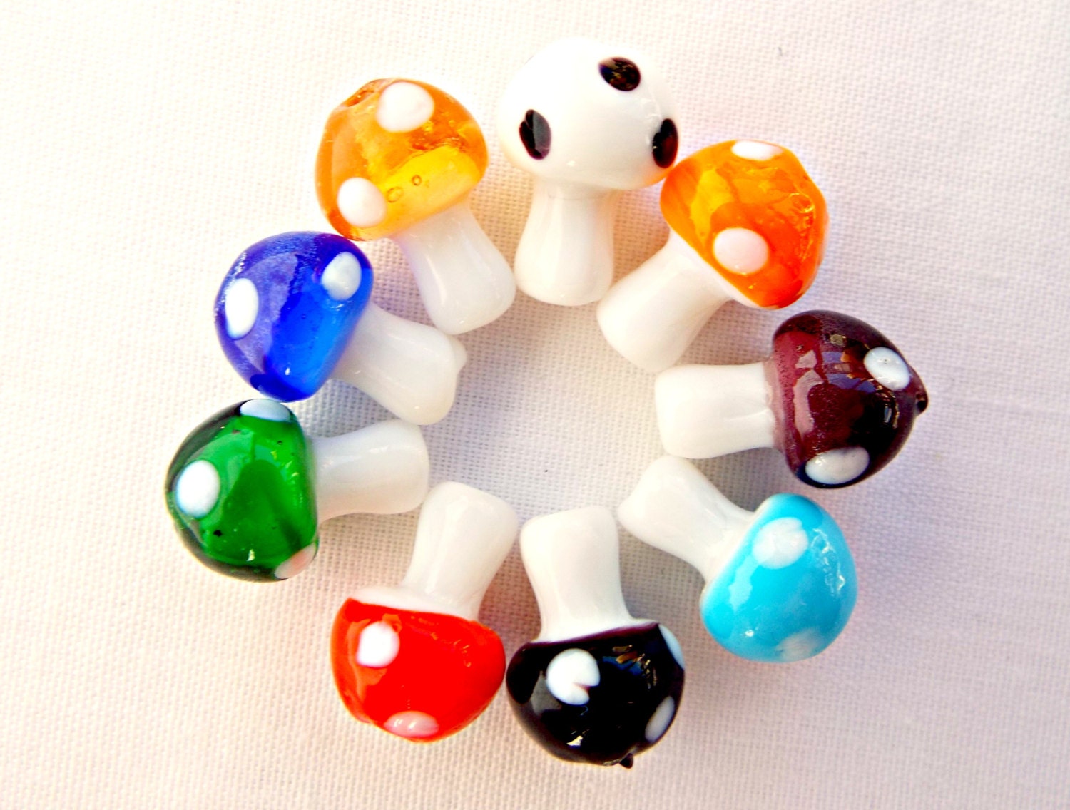 Glass Mushroom Beads 20 Glass Mushrooms by GlitteramaCrafts