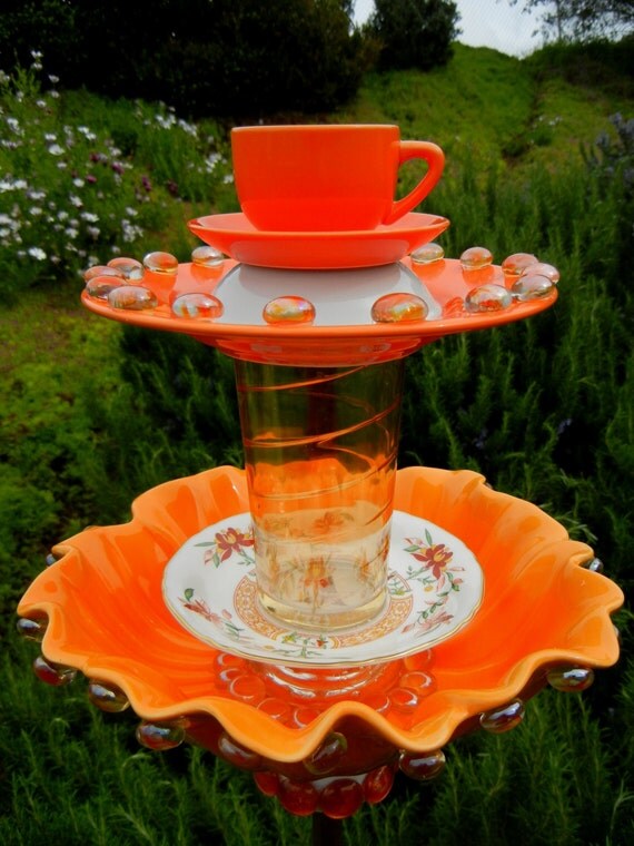 garden art bird bath repurposed garden totem garden stake garden art bird bath repurposed garden totem garden stake