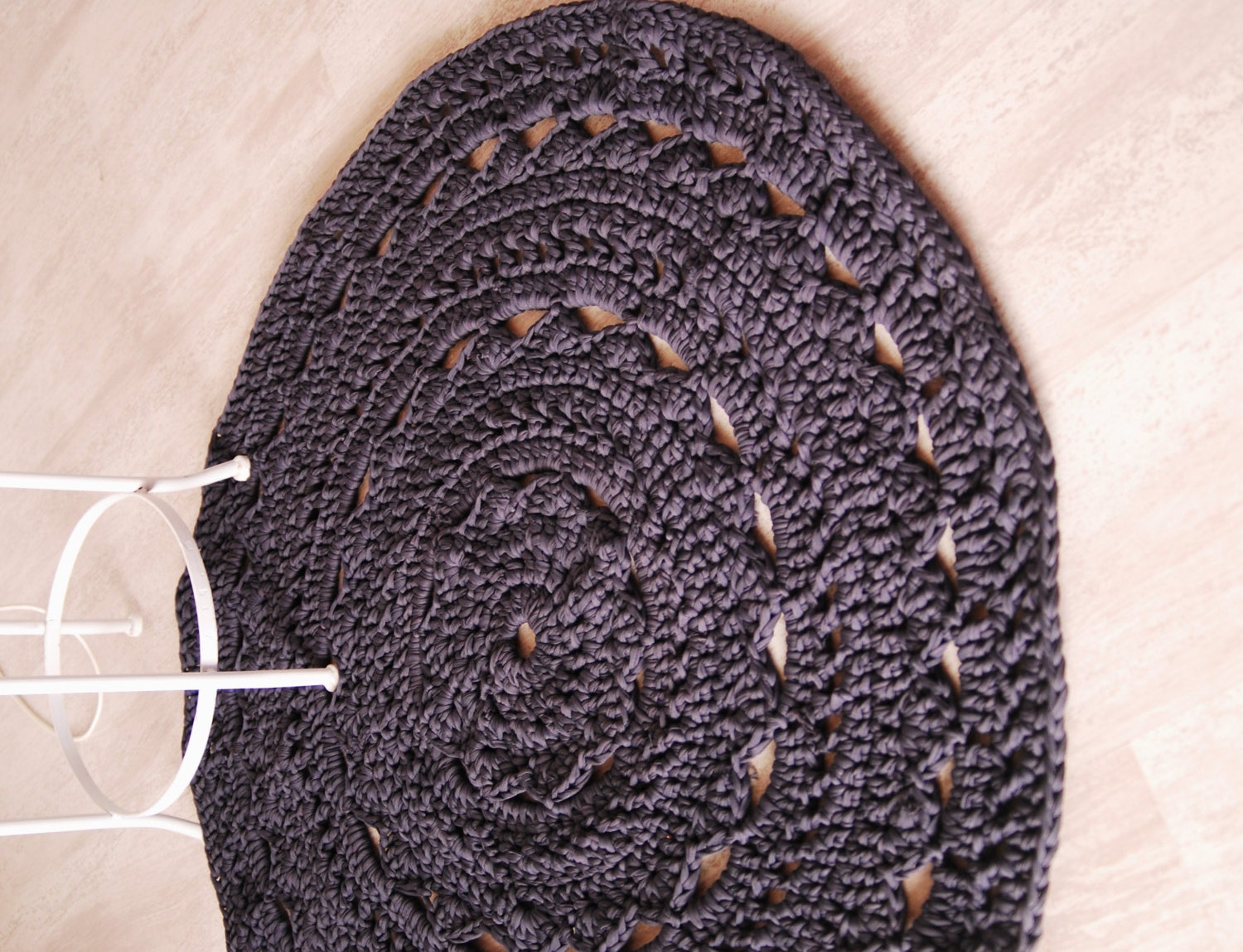 Round mandala rug