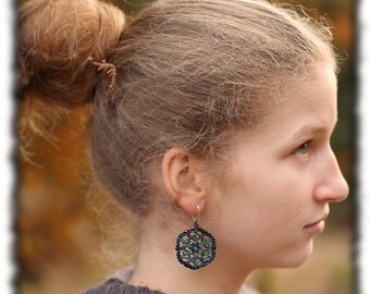Beadwoven earring - very light earrings - lacy earring - shiny earrings - delicate jewelry - for her - 2014 trends - feminine