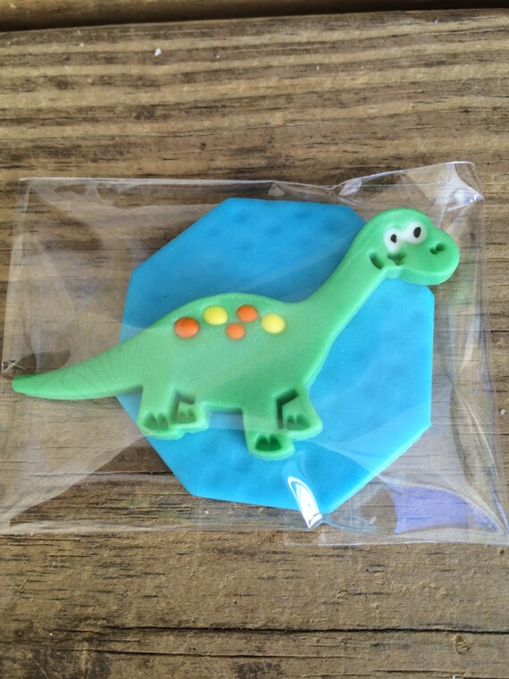 Fondant Dinosaur Cupcake toppers