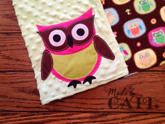 Items similar to Owl Baby Blanket on Etsy