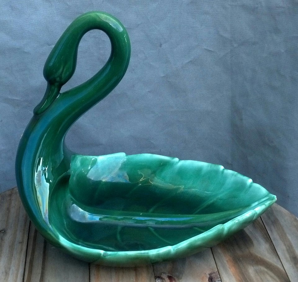 Vintage Royal Haeger ceramic Green Swan Figural R955 USA