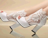 Lace Wedding Shoes,Peeptoes Bridal Shoes,Lace Bridal Boots, Embroidered Lace Boots for Wedding, White Lace Boots, High Heel Lace Shoes