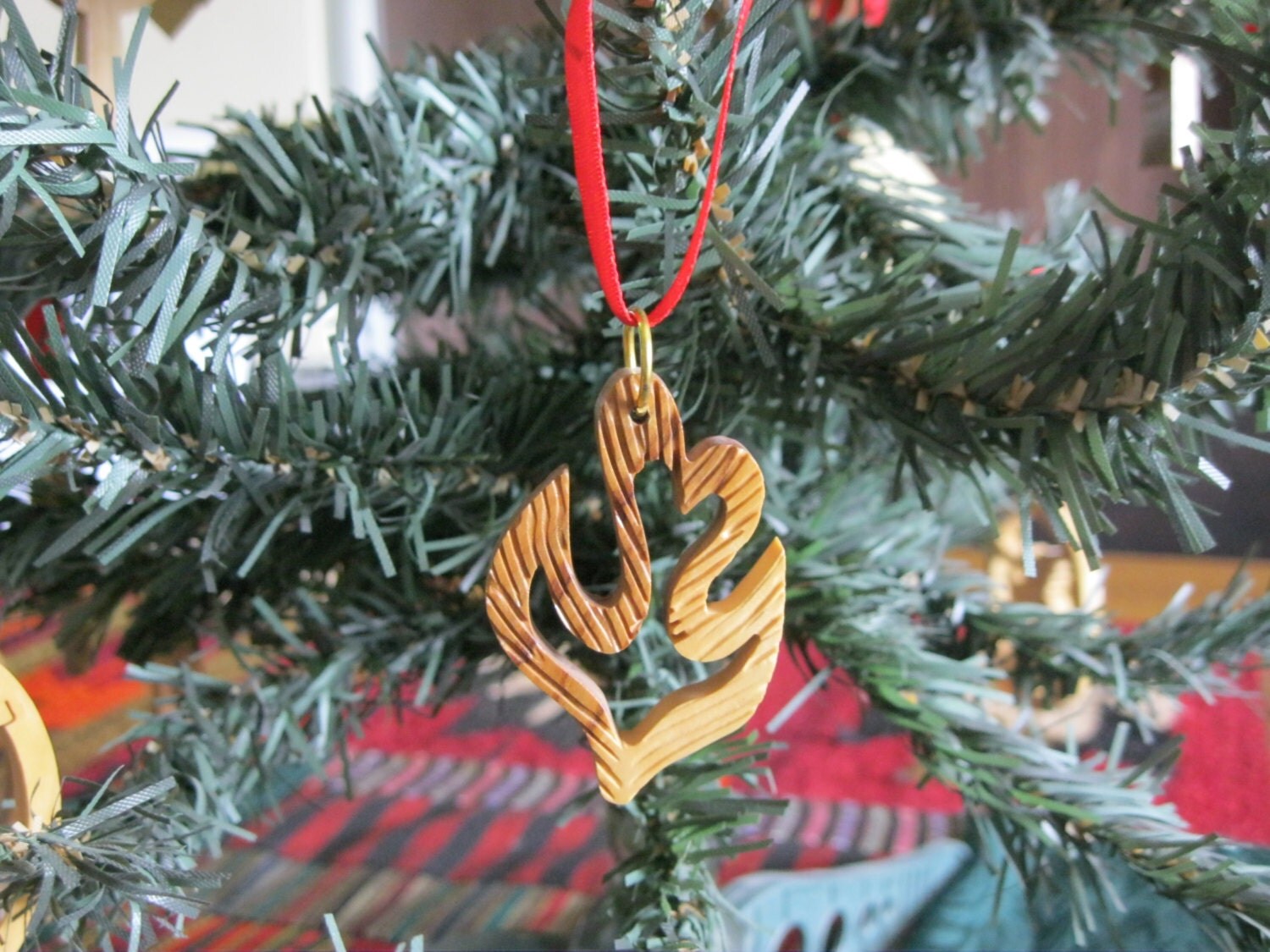 Wooden OrnamentsWood OrnamentsOlive Wood OrnamentsDove