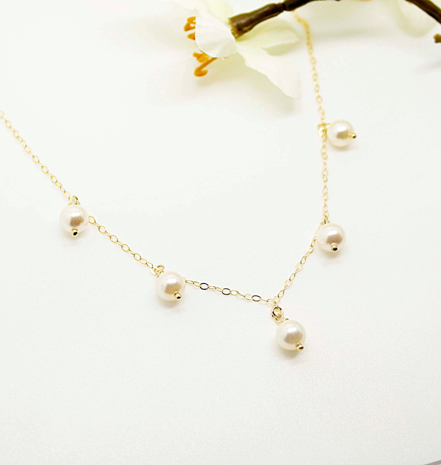 14 k Gold Pearl Necklace Pearl drop Necklace Wedding