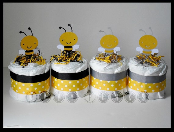 Items similar to Set of 4 Mini Bee Diaper cakes ,Bumble Bee Diaper Cake