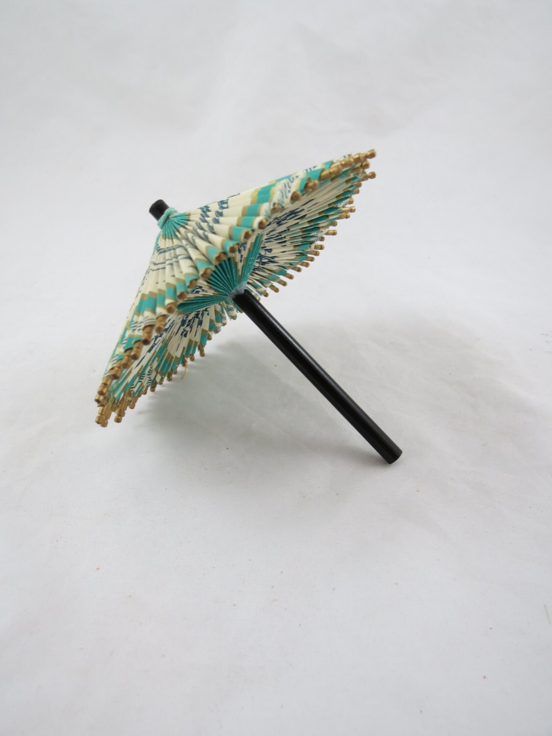 Vintage Cigarette Pack Umbrella Wagasa by VintageCocobytheLake