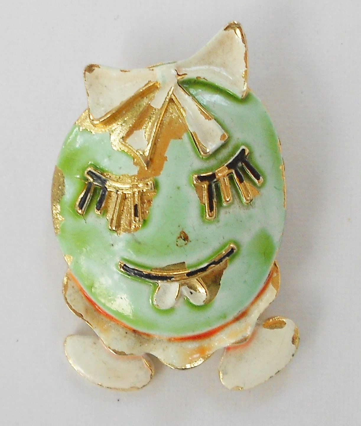 Vintage pin ART brooch Arthur Pepper kitsch jewelry Girly