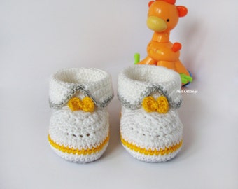 White Grey yellow crochet baby booties, baby girl and boy booties, shoes with yellow bow for him and her