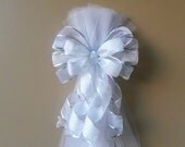 White Lattice Print Wedding Bow, Church Pew Bow, Wedding Pew Bow, Bridal Shower Bow, Anniversary Bow, Wreath Stair Door Church Decoration Il_170x135