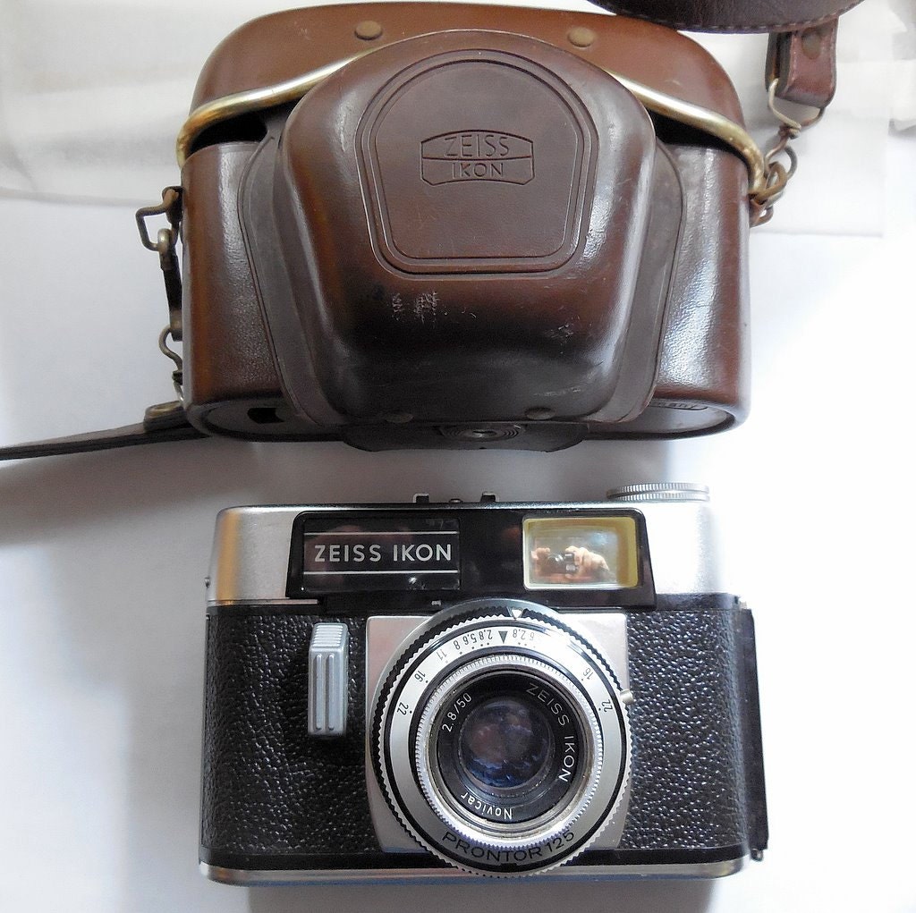 Zeiss Ikon Colora 1960s Film Camera with Novicar 50mm Lens