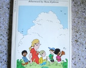 1979 Joanie A Doonesbury Book - G.B. Trudeau - Cartoon Paperback