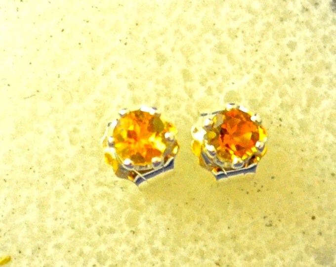Petite Citrine Studs, 3mm Round, Natural, Set in Sterling Silver E590