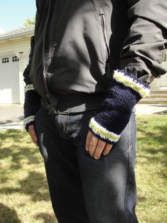 Seahawks Colors Knit Wrist Warmers Acryllic FiberMen