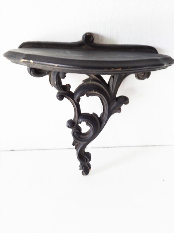 Vintage Syroco Chippy Wood Wall Shelf Display Plate Holder