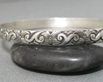 Leaf and flower pattern sterling silver bangle bracelet, handmade artisan pattern bangle