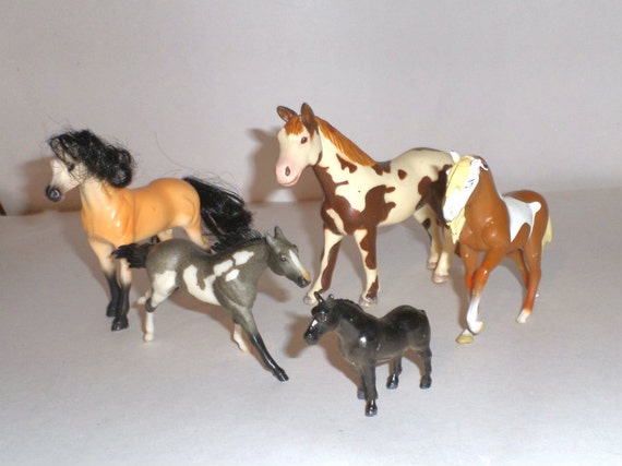 Vintage Horses Group of 5 Small Horses Plastic Rubber