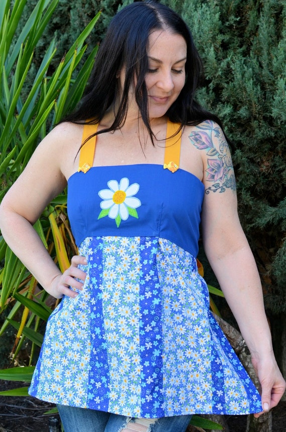 Items similar to Pretty Daisy Hippie Patchwork Applique Apron Top on Etsy