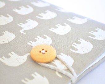Mac Book Air 13 Case Mac Pro Case Padded Lap Top Sleeve Cover Custom Size Available - Elephants
