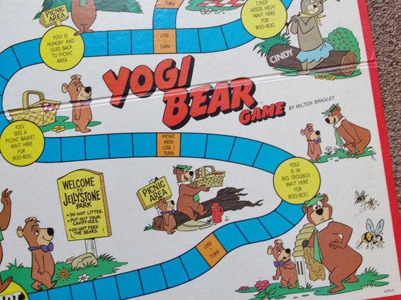 vintage-yogi-bear-game-board-1980